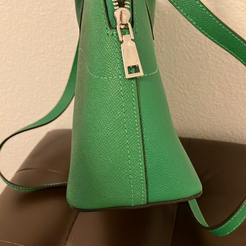 M.I.L.A genuine leather bag - Picture 5 of 14